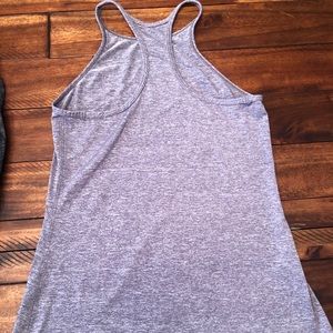 Razor back lululemon in silky gray